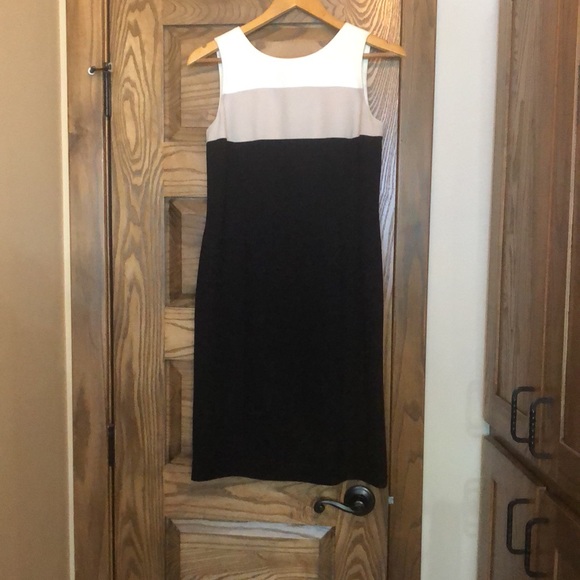 2 piece color block sheath and black jacket - Picture 2 of 3